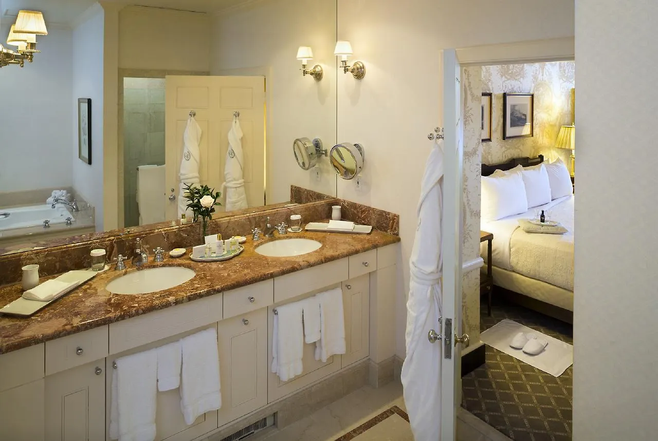 Williamsburg Inn, An Official Colonial Williamsburg Hotel